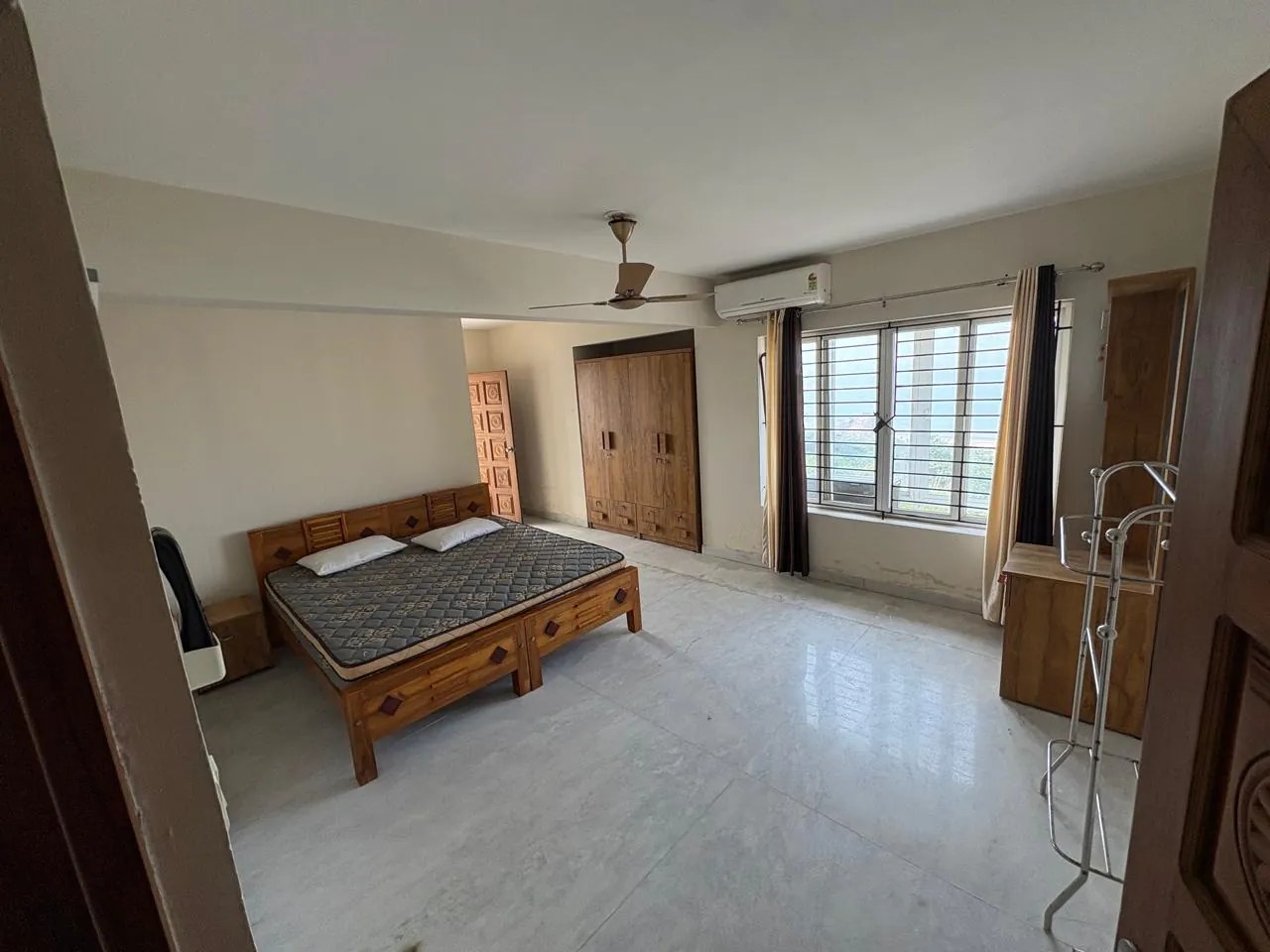 5 BHK Penthouse for Rent in Payyambalam, Kannur — photo 3