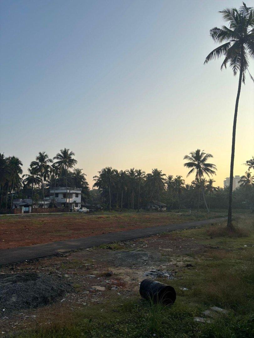 Premium Plots Near Kozhikode Lulu Mall - Image 2
